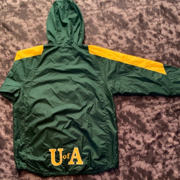 U of A Windbreaker - Picture 2 of 2